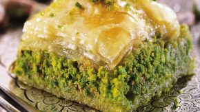 GAZİANTEPLİ ULUOĞLU BAKLAVALARI