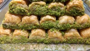 HAS BAKLAVA VE BÖREK
