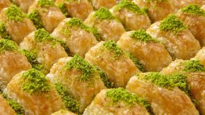 ÇİRÇİROĞLU GAZİANTEP BAKLAVACISI