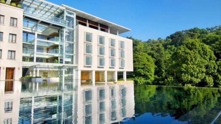 PADMA HOTEL