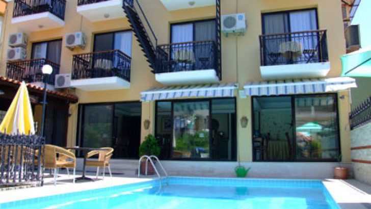 HOTEL GRAND AMPHORA