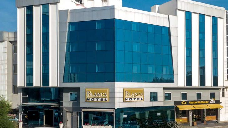 BLANCA HOTEL
